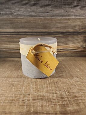 Vance Kitira Timber Candle